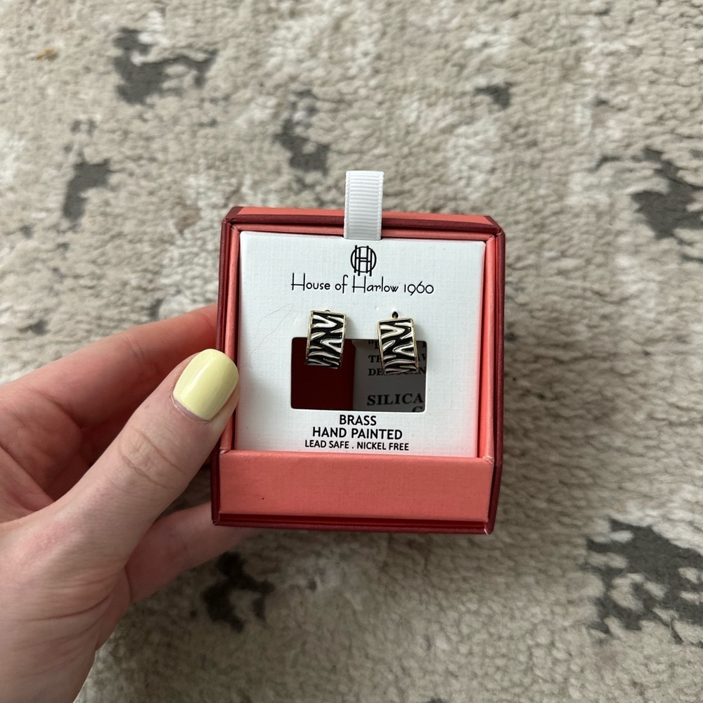 House of Harlow Mini Hoop Zebra Earrings w/ Yellow Gold Lining Brand New